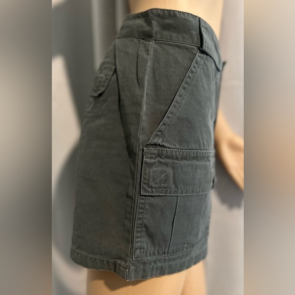 Gap Cargo Dress Shorts - Picture 2 of 4